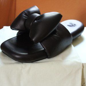 $930 Off-White c/o Virgil Abloh 2022 Nappa Extra Padded soft leather Slides